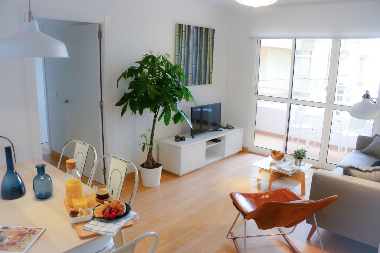Malagueta Blue Apartment Malaga Exterior photo