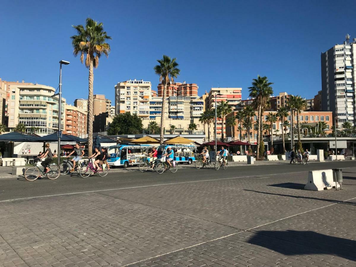Malagueta Blue Apartment Malaga Exterior photo