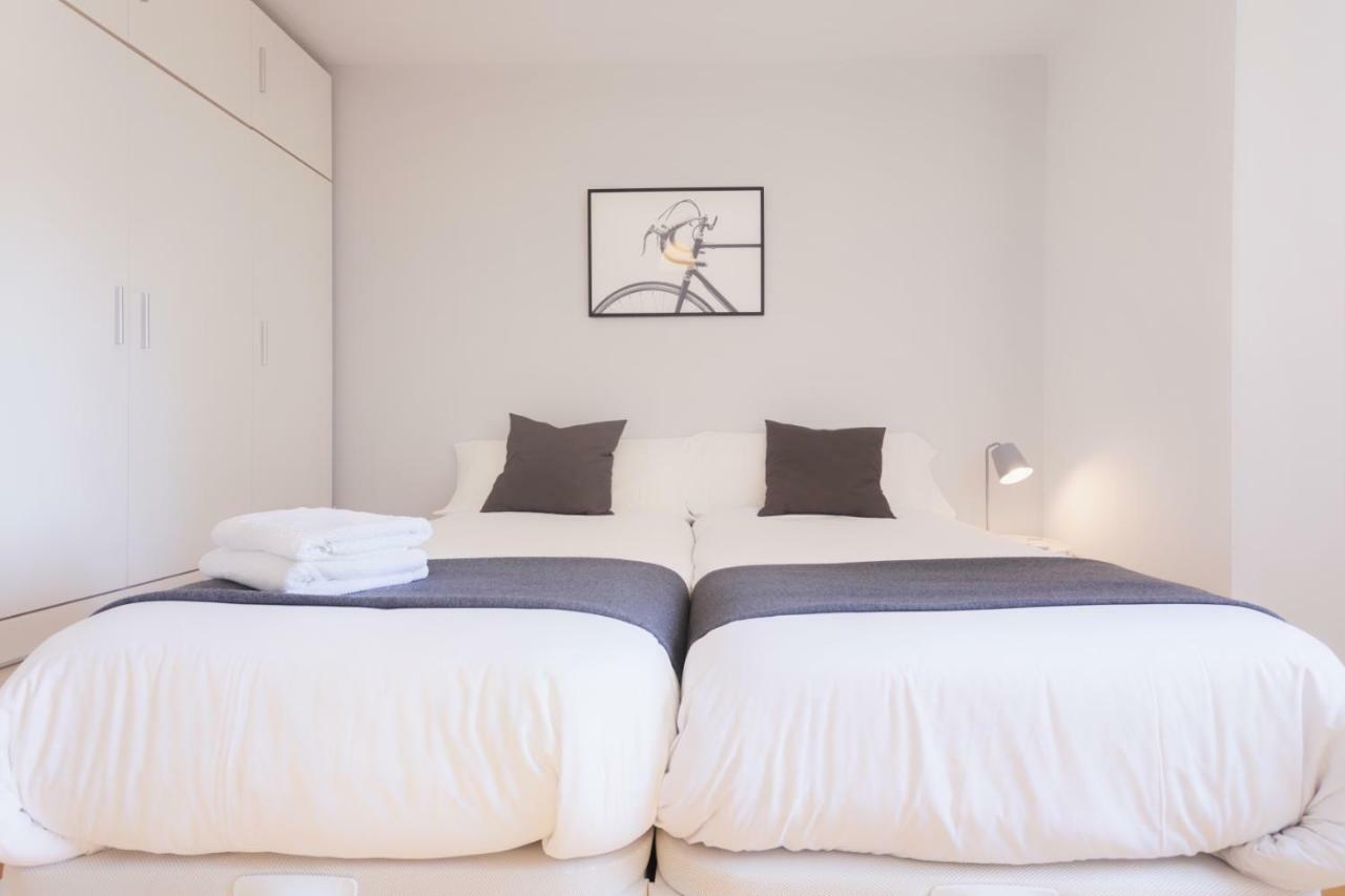 Malagueta Blue Apartment Malaga Exterior photo